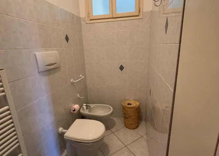 With Large Terrace Daire