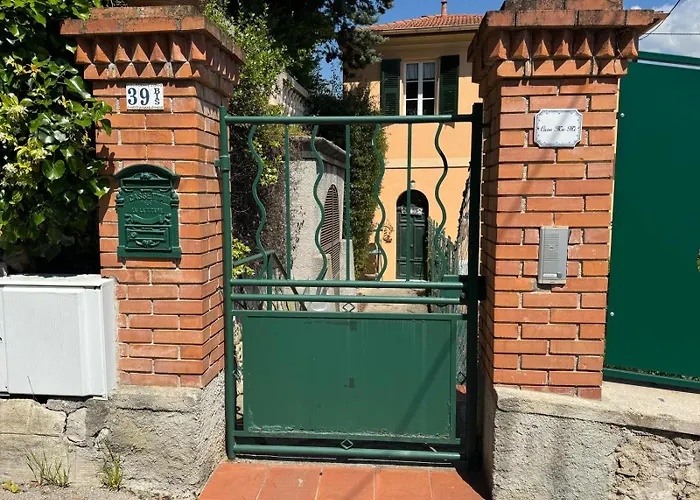 Apartment With Large Terrace Menton